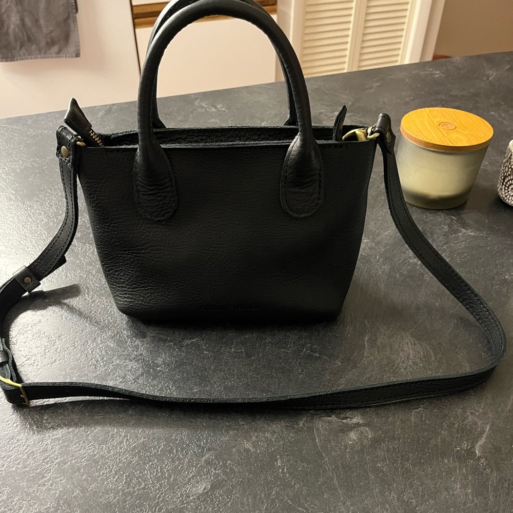 Portland Leather raindrop